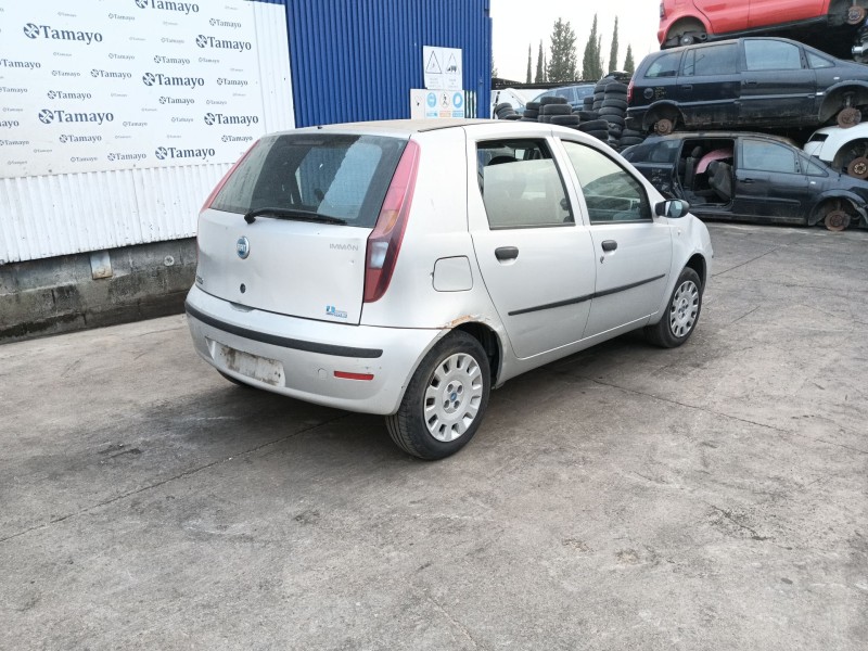 fiat punto (188_) del año 2007