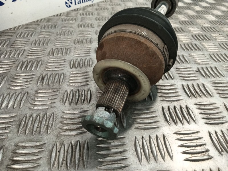 Recambio de transmision delantera derecha para seat arona (kj7, kjp) 1.0 tsi referencia OEM IAM 2Q0407272BS  