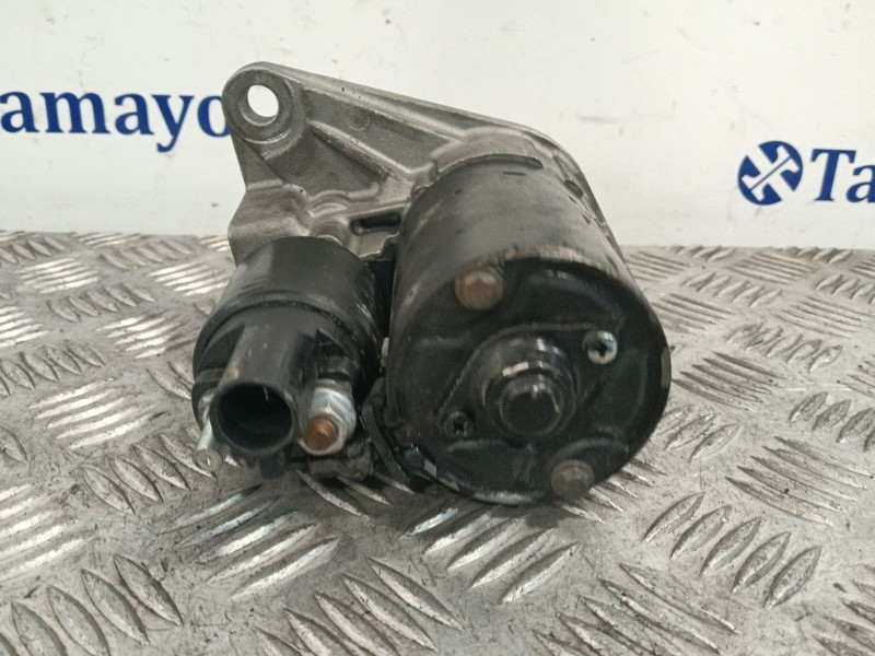 Recambio de motor arranque para volkswagen polo iv (9n_, 9a_) 1.4 16v referencia OEM IAM 304220290 0001120406 