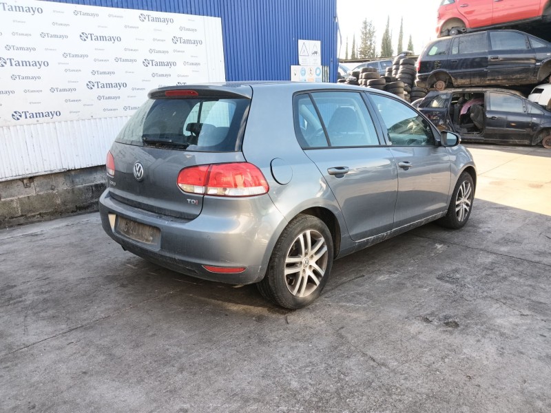 volkswagen golf vi (5k1) del año 2010