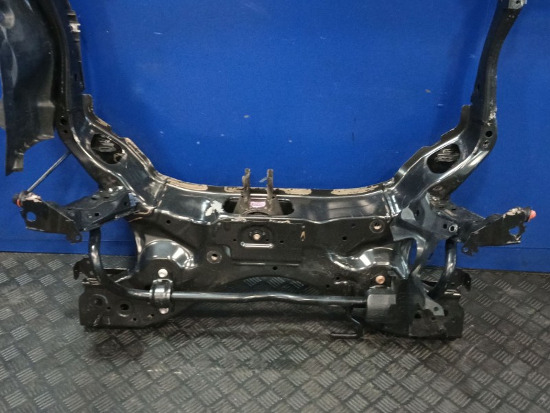 Recambio de puente delantero para mazda cx-30 (dm, dt, ed) skyactiv-g m hybrid referencia OEM IAM   