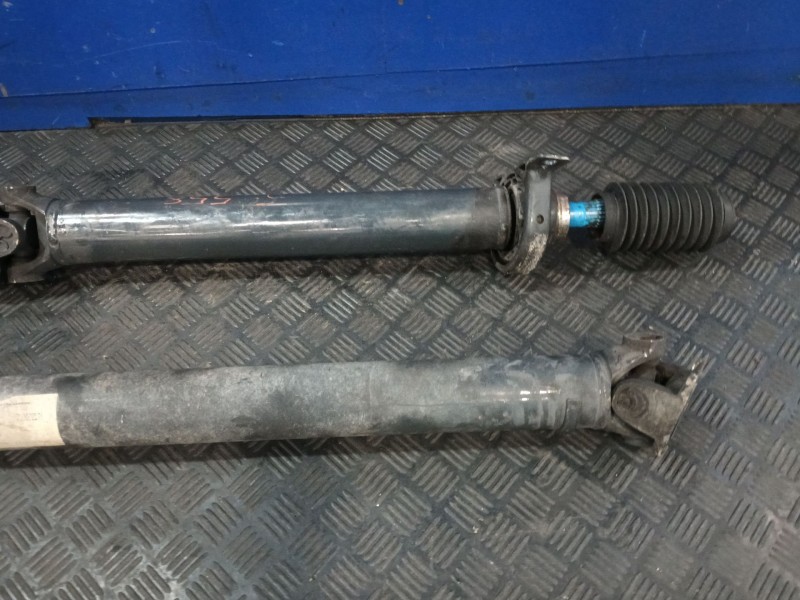 Recambio de transmision central para iveco daily vi furgoneta 33s15, 35s15, 35c15 referencia OEM IAM 504138106  