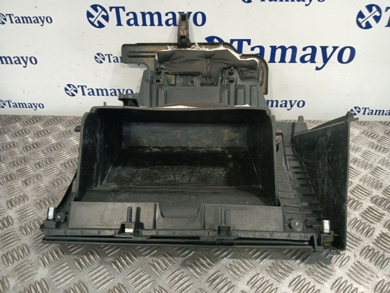 Recambio de guantera para mazda cx-30 (dm, dt, ed) skyactiv-g m hybrid referencia OEM IAM DFR56426  
