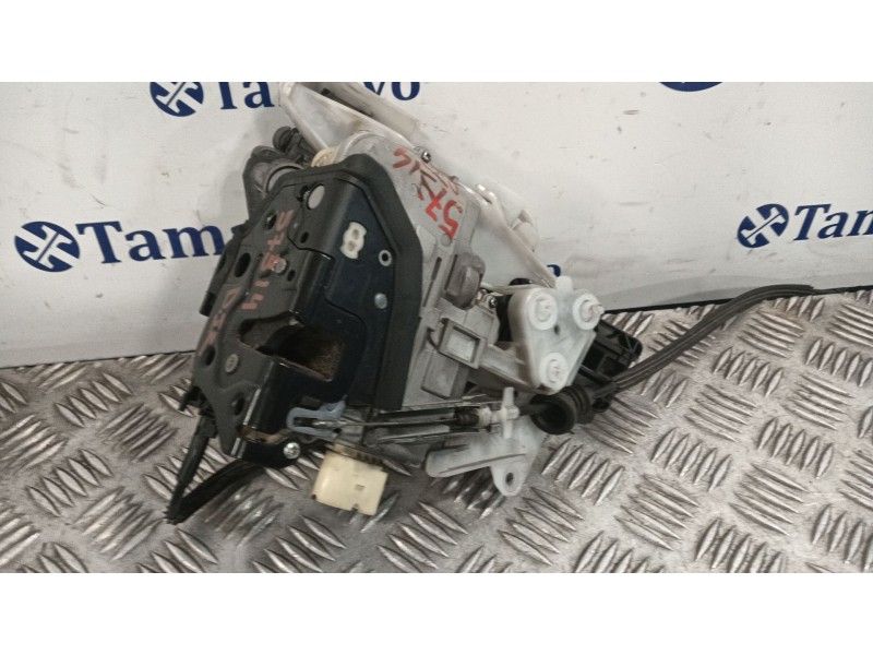 Recambio de cerradura puerta delantera izquierda para volkswagen passat variant (3c5) 2.0 tdi referencia OEM IAM CZ3C1837015A  