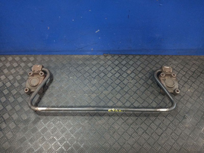 Recambio de barra estabilizadora delantera para iveco daily iv furgoneta 65c18 referencia OEM IAM   