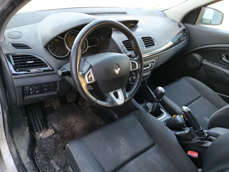 renault megane iii hatchback (bz0/1_, b3_) del año 2012