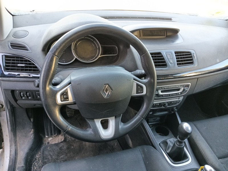 renault megane iii hatchback (bz0/1_, b3_) del año 2012