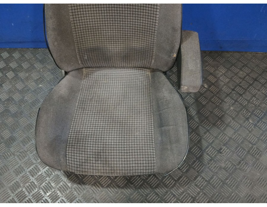 Recambio de asiento delantero izquierdo para volkswagen transporter t3 furgoneta (24_, 25_) 1.6 td referencia OEM IAM   