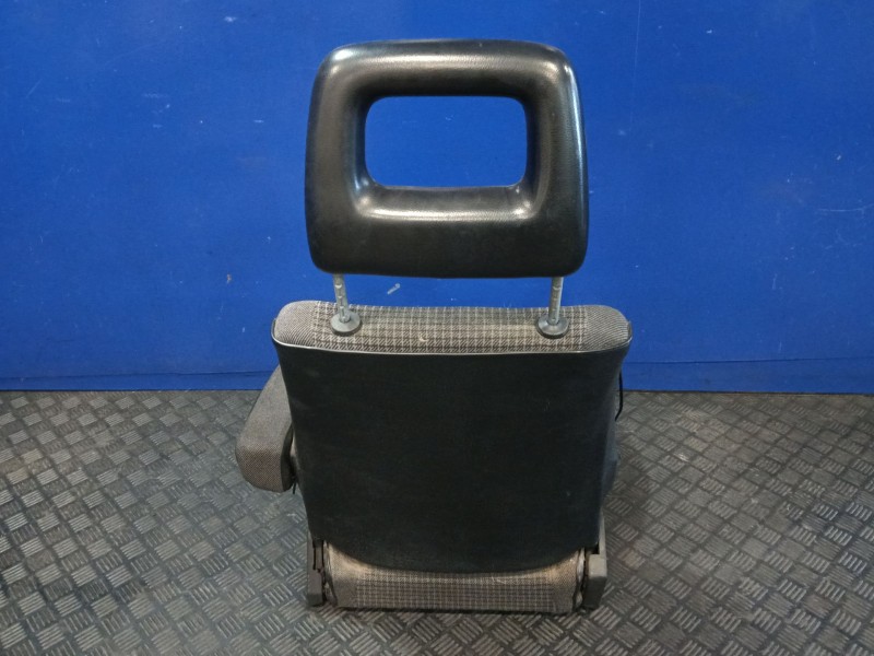 Recambio de asiento delantero izquierdo para volkswagen transporter t3 furgoneta (24_, 25_) 1.6 td referencia OEM IAM   