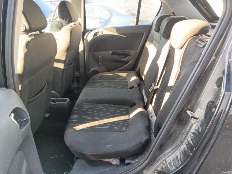 opel corsa d (s07) del año 2009