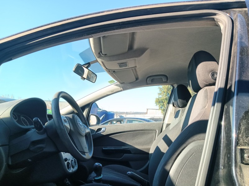 opel corsa d (s07) del año 2009
