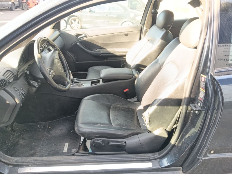 mercedes-benz clase c coupé (cl203) del año 2005