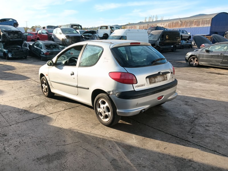 peugeot 206 hatchback (2a/c) del año 1999