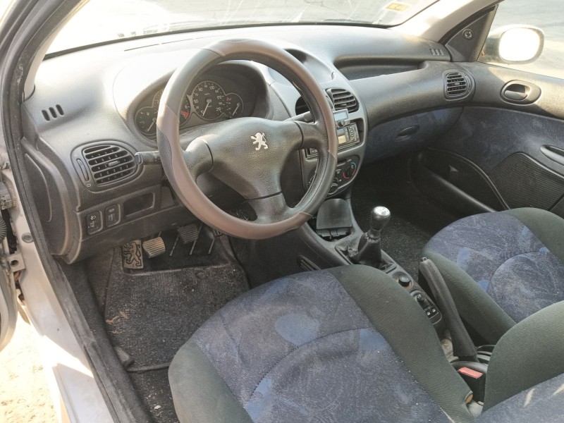 peugeot 206 hatchback (2a/c) del año 1999