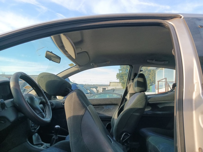 peugeot 206 hatchback (2a/c) del año 1999