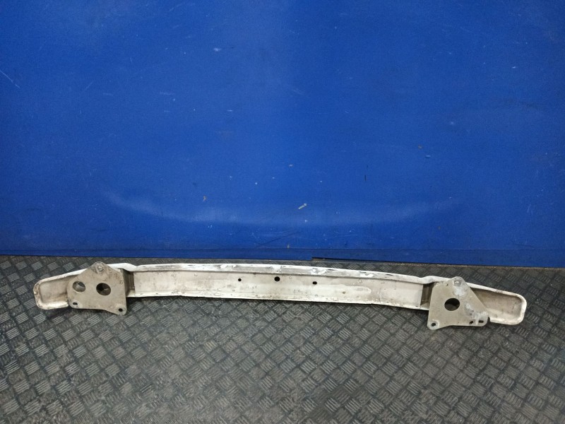 Recambio de refuerzo paragolpes delantero para renault master ii furgoneta (fd) 2.5 dci referencia OEM IAM 8200253244A  