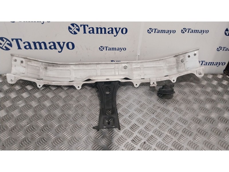 Recambio de travesaño superior para hyundai h350 furgoneta 2.5 crdi referencia OEM IAM   