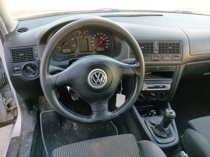volkswagen golf iv (1j1) del año 1998