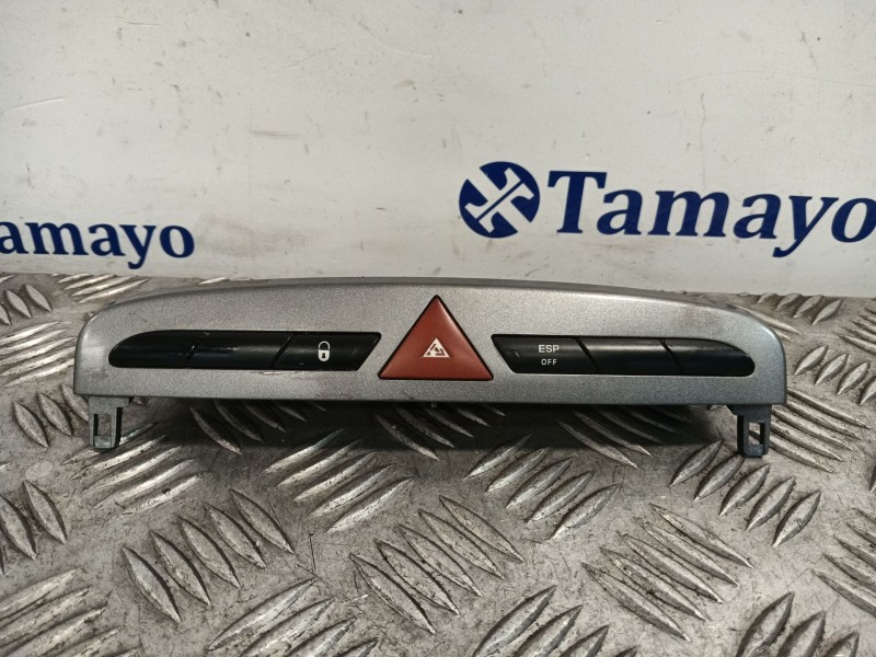Recambio de warning para peugeot 308 referencia OEM IAM 706380  