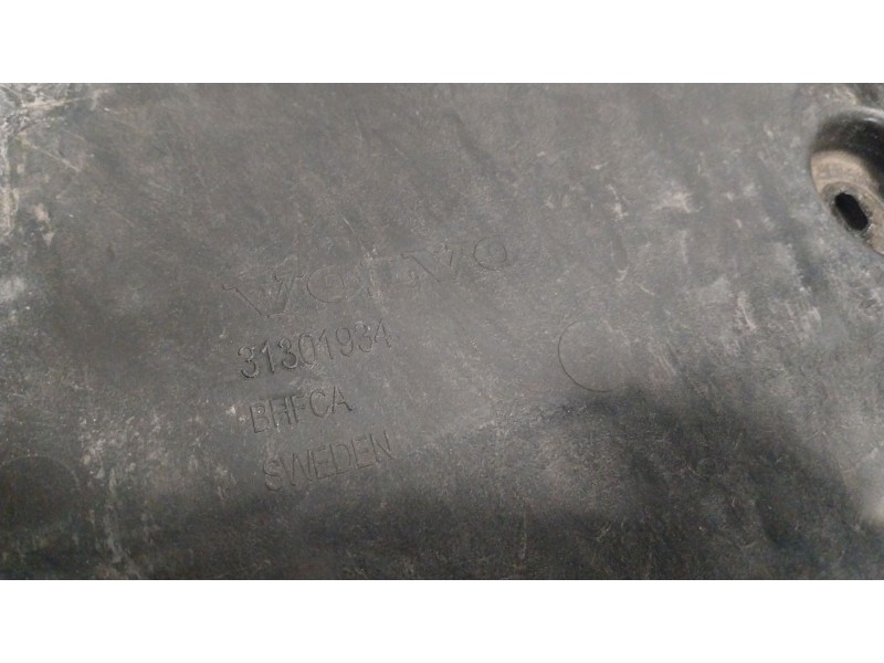 Recambio de soporte bateria para volvo v40 hatchback (525) d3 referencia OEM IAM 31301934  