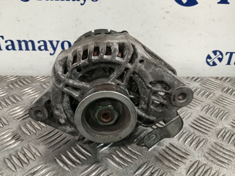 Recambio de alternador para peugeot 107 1.0 cat (384f) referencia OEM IAM 270600Q010  