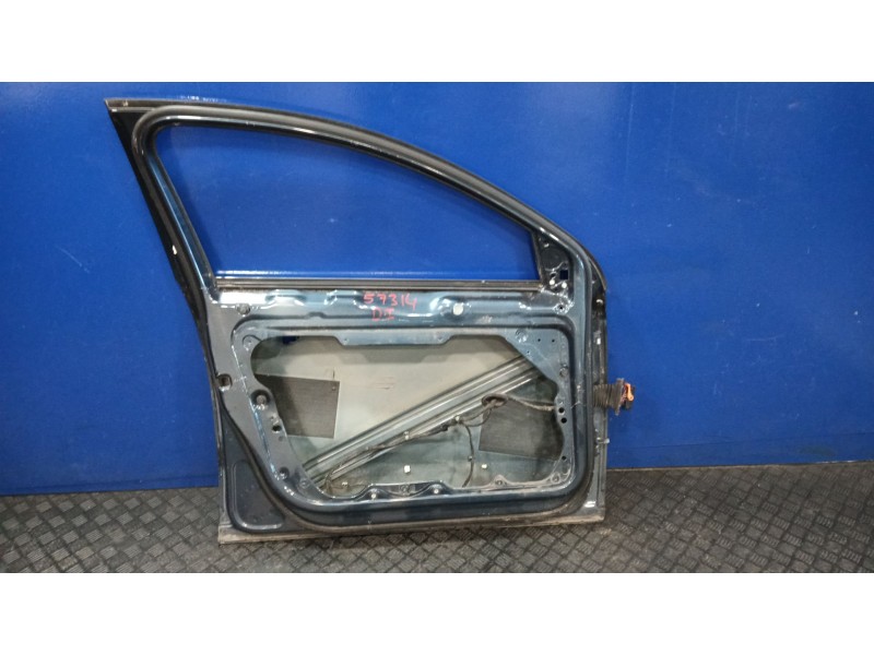 Recambio de puerta delantera izquierda para volkswagen passat variant (3c5) 2.0 tdi referencia OEM IAM   