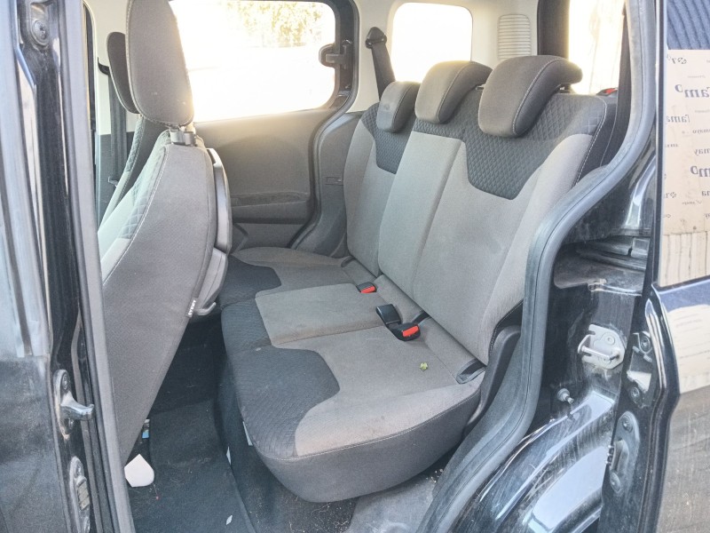 ford tourneo courier b460 monospace del año 2015