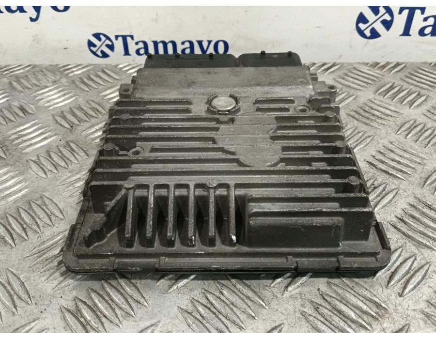 Recambio de centralita motor uce para audi a1 (8x1, 8xk) 1.6 tdi referencia OEM IAM 03L906023KM 5WP42884AA 