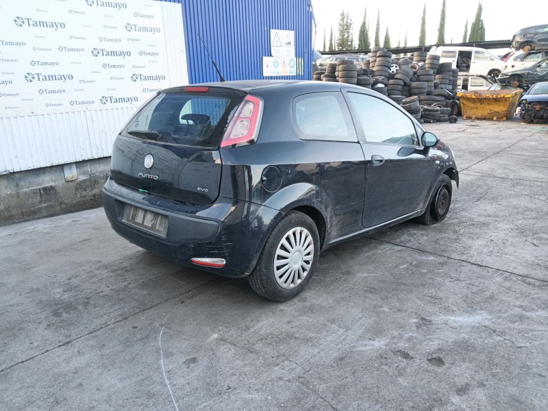fiat grande punto (199_) del año 2011