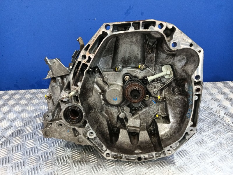 Recambio de caja cambios para renault scénic ii (jm0/1_) 1.5 dci (jm1f) referencia OEM IAM JRS110 JRQ 