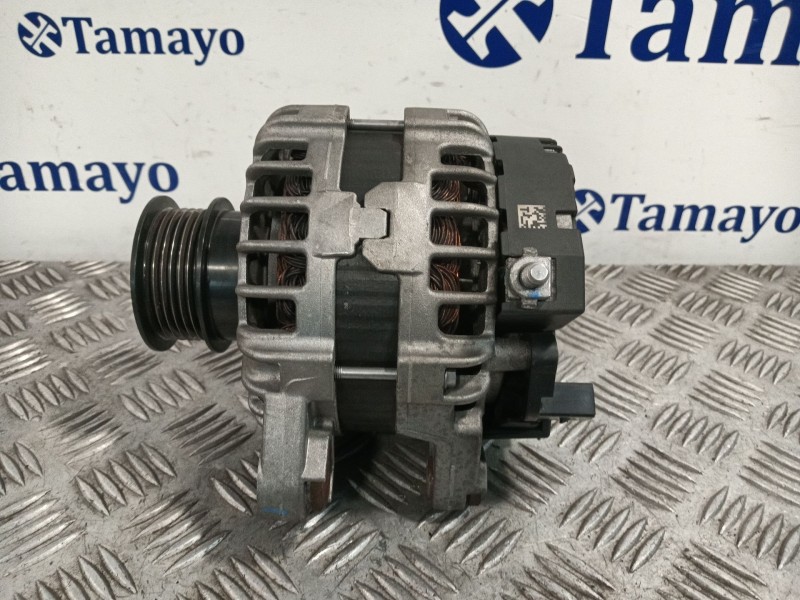 Recambio de alternador para volvo v40 hatchback (525) d3 referencia OEM IAM 31419101 0125711042 