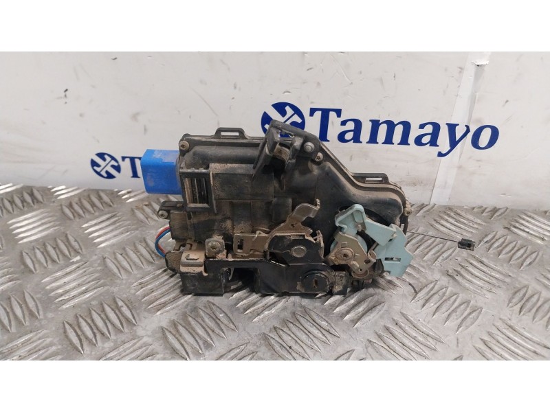 Recambio de cerradura puerta trasera derecha para seat altea xl (5p5) 2.0 tdi referencia OEM IAM 7L0839016  