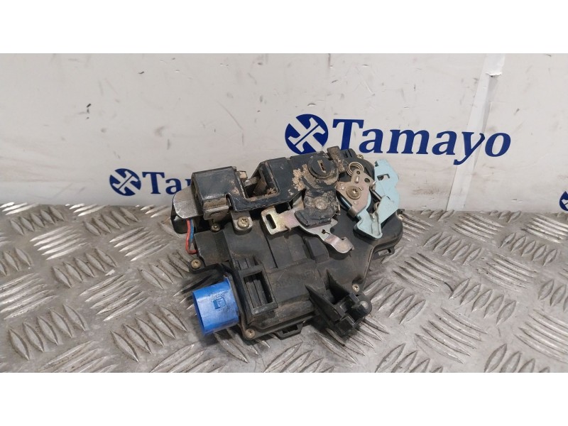Recambio de cerradura puerta trasera izquierda para seat altea xl (5p5) 2.0 tdi referencia OEM IAM 7L0839015  