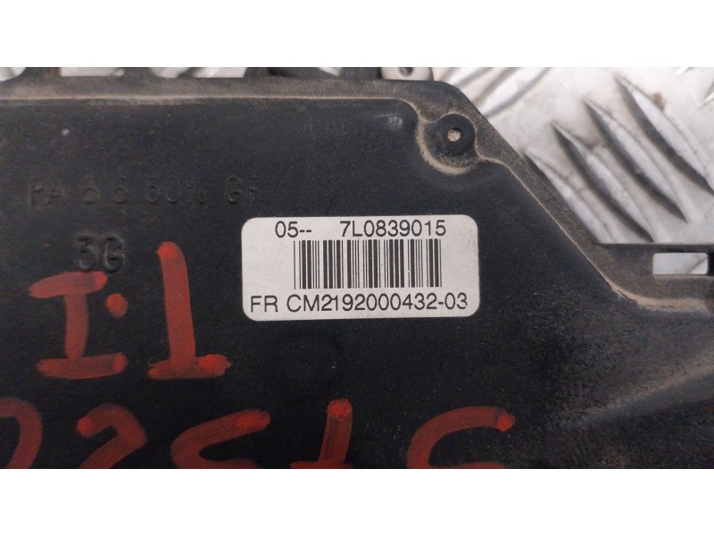 Recambio de cerradura puerta trasera izquierda para seat altea xl (5p5) 2.0 tdi referencia OEM IAM 7L0839015  