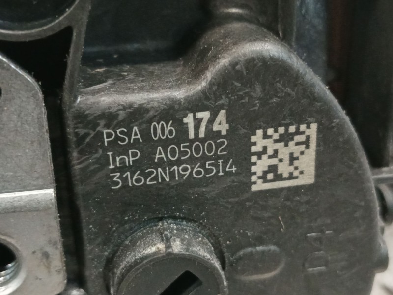 Recambio de cerradura puerta trasera derecha para peugeot 308 referencia OEM IAM A048069 9660525380 9685950277