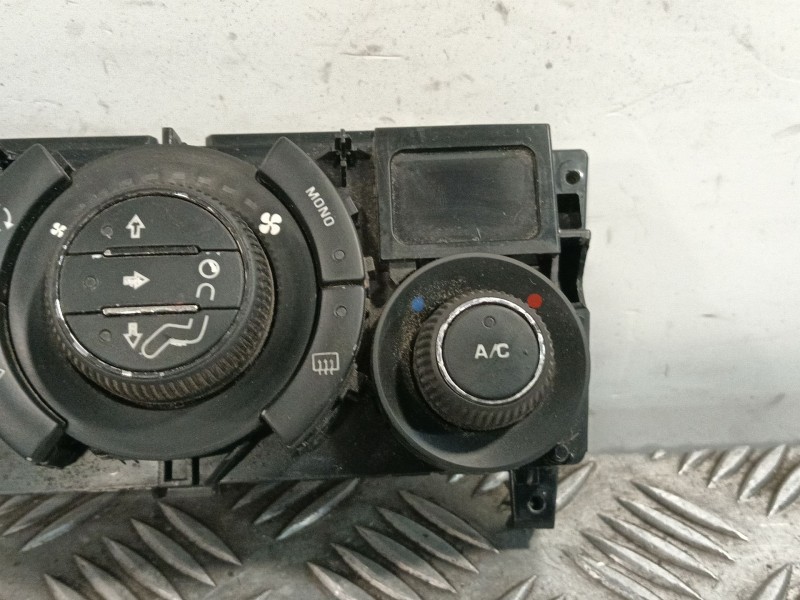 Recambio de mando climatizador para peugeot 308 referencia OEM IAM 96718462XT E1062127 