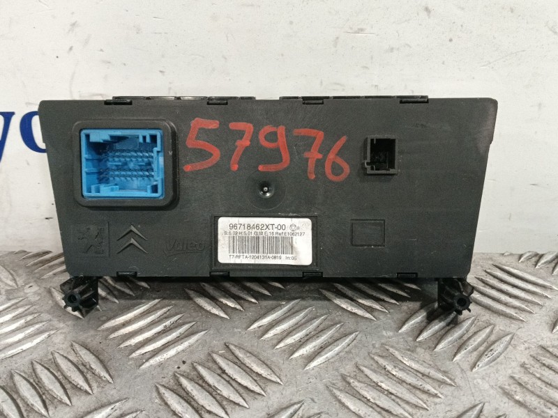Recambio de mando climatizador para peugeot 308 referencia OEM IAM 96718462XT E1062127 