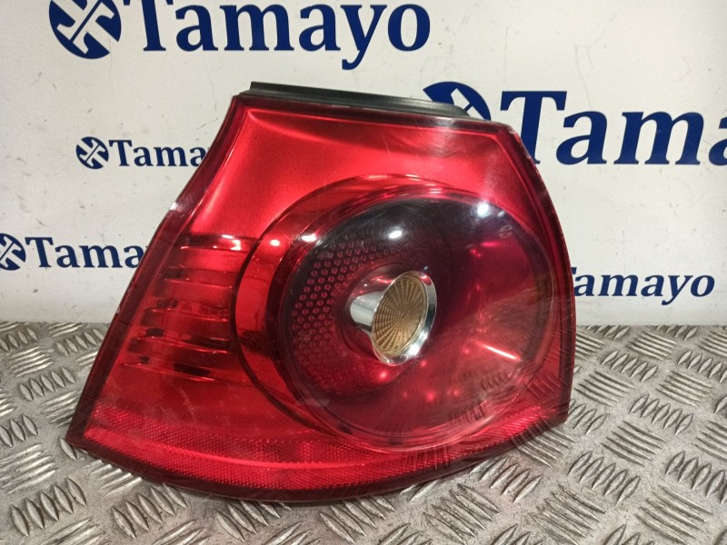 Recambio de piloto trasero izquierdo para volkswagen golf v (1k1) 1.4 16v referencia OEM IAM 1K6945095Q  