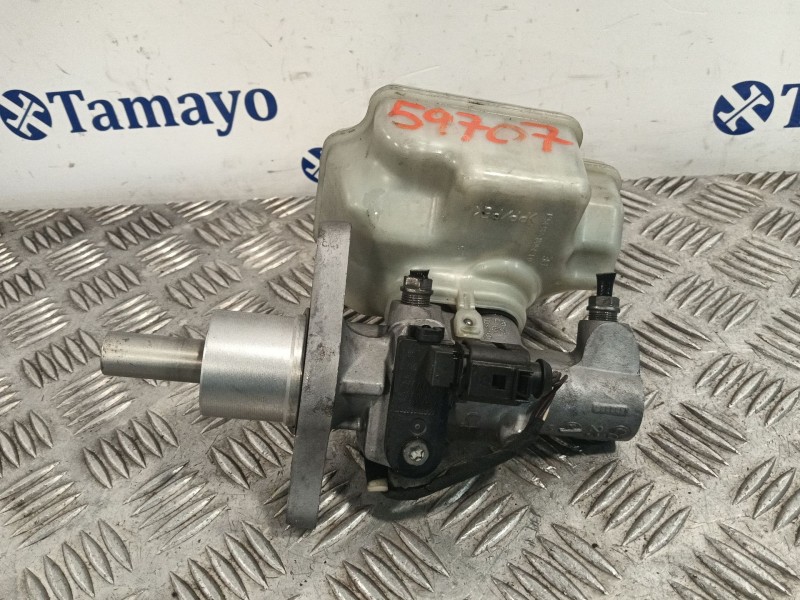 Recambio de bomba freno para volkswagen golf vi (5k1) 2.0 gti referencia OEM IAM 1K1611301D  