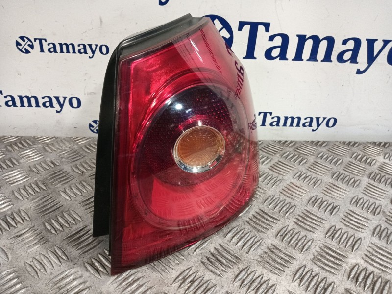 Recambio de piloto trasero derecho para volkswagen golf v (1k1) 1.4 16v referencia OEM IAM 084411963R  