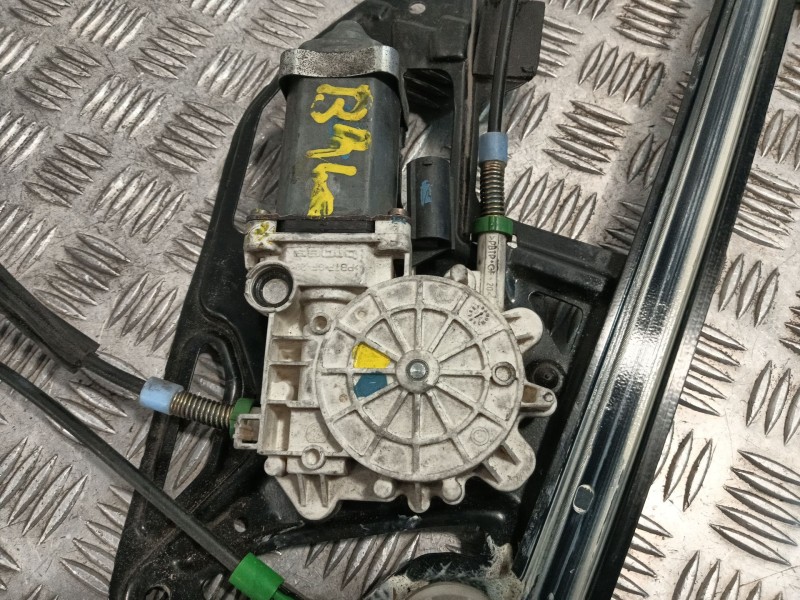 Recambio de elevalunas delantero izquierdo para bmw serie 7 (e38) 728i referencia OEM IAM 513381252010  