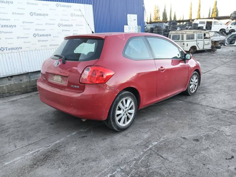 toyota auris (_e15_) del año 2007