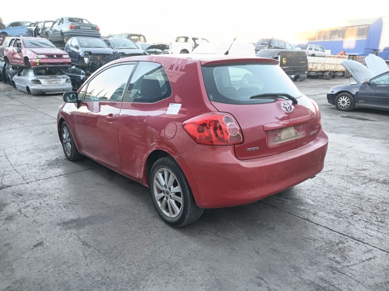 toyota auris (_e15_) del año 2007