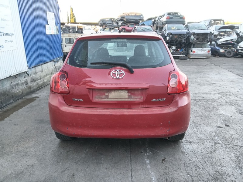 toyota auris (_e15_) del año 2007