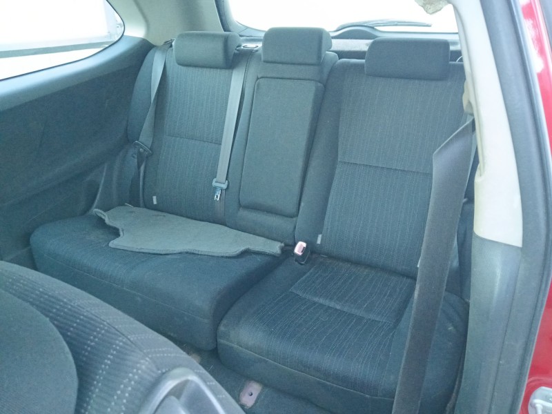toyota auris (_e15_) del año 2007