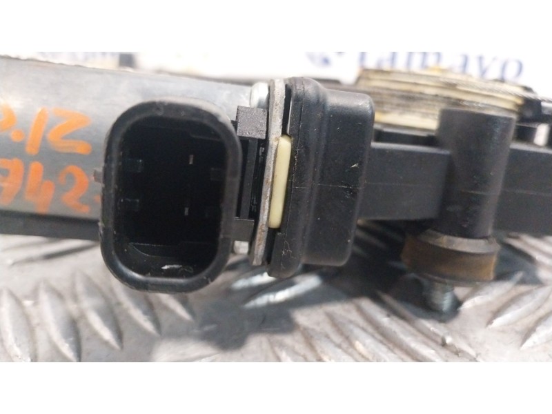 Recambio de elevalunas delantero izquierdo para fiat 500 (312_) 1.2 (312axa1a) referencia OEM IAM 518893640  