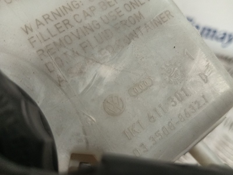 Recambio de bomba freno para volkswagen golf vi (5k1) 1.6 tdi dpf referencia OEM IAM 1K1611301  