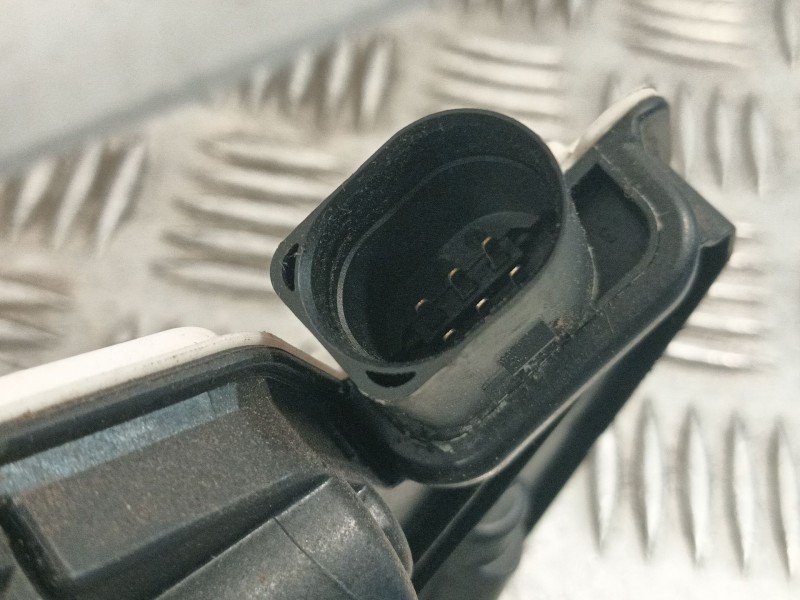 Recambio de cerradura puerta delantera derecha para seat ibiza iv (6j5, 6p1) 1.4 referencia OEM IAM 5N1837016E  