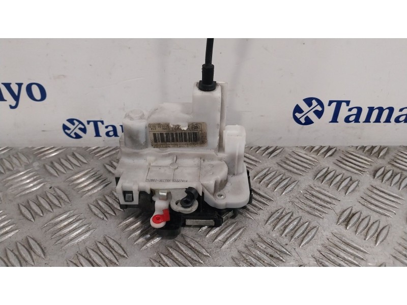 Recambio de cerradura puerta delantera izquierda para fiat 500 (312_) 1.2 (312axa1a) referencia OEM IAM 51827413  