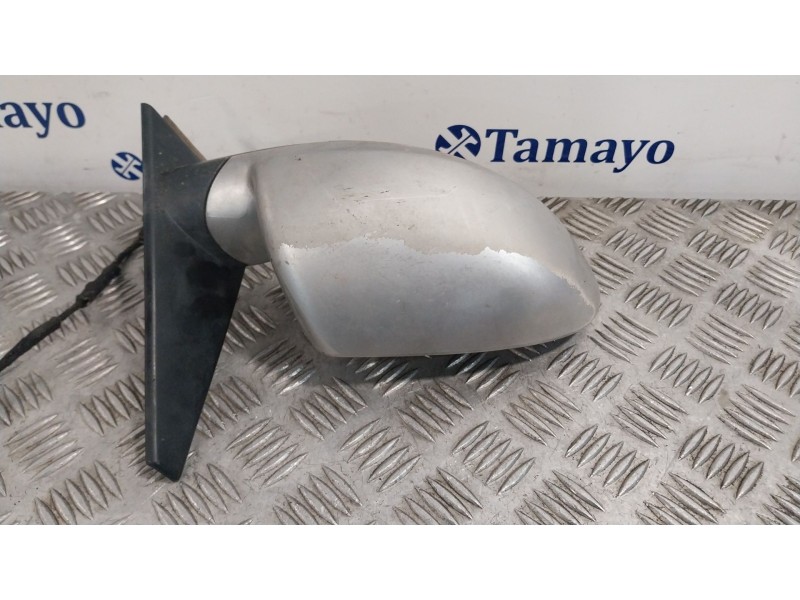Recambio de retrovisor derecho para audi a2 (8z) 1.4 tdi referencia OEM IAM E9011025 12323390 